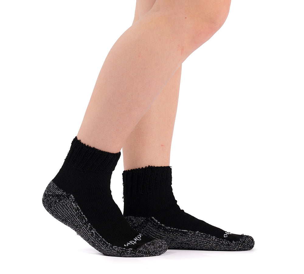 Doc Ortho Casual Comfort Antimicrobial Diabetic 1/4 Crew Socks, Black